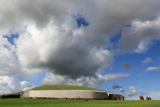 image from Bronze Age Burial Site of Sammallahdenm Ki