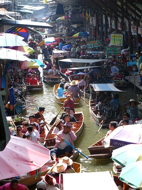 image from Damnoen Saduak Floating Market Ratchaburi Thailand