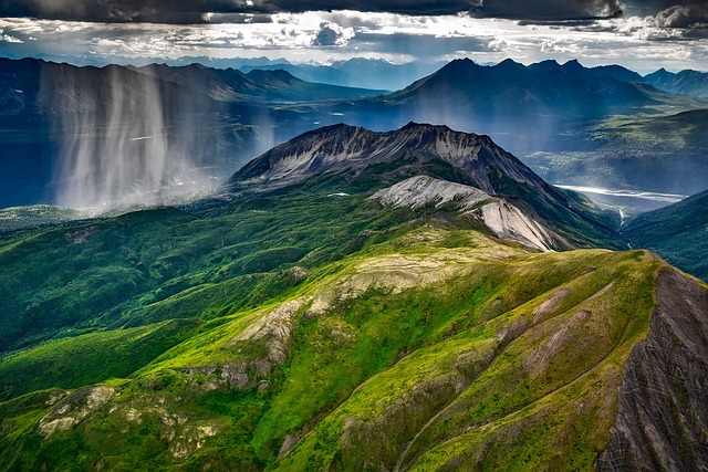 image from Kluane Wrangell St Elias Glacier Bay Tatshenshini Alsek