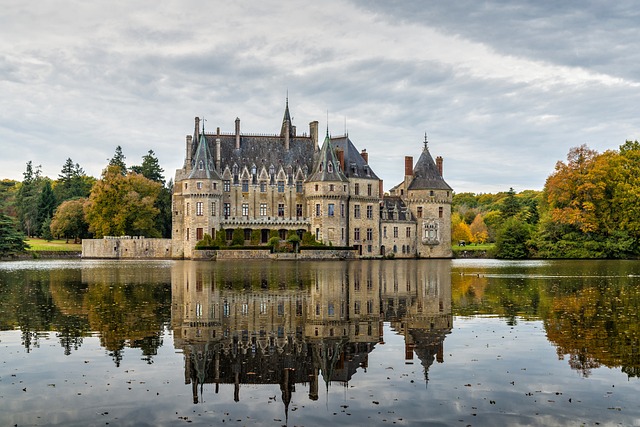 image from Palace and Park of Fontainebleau